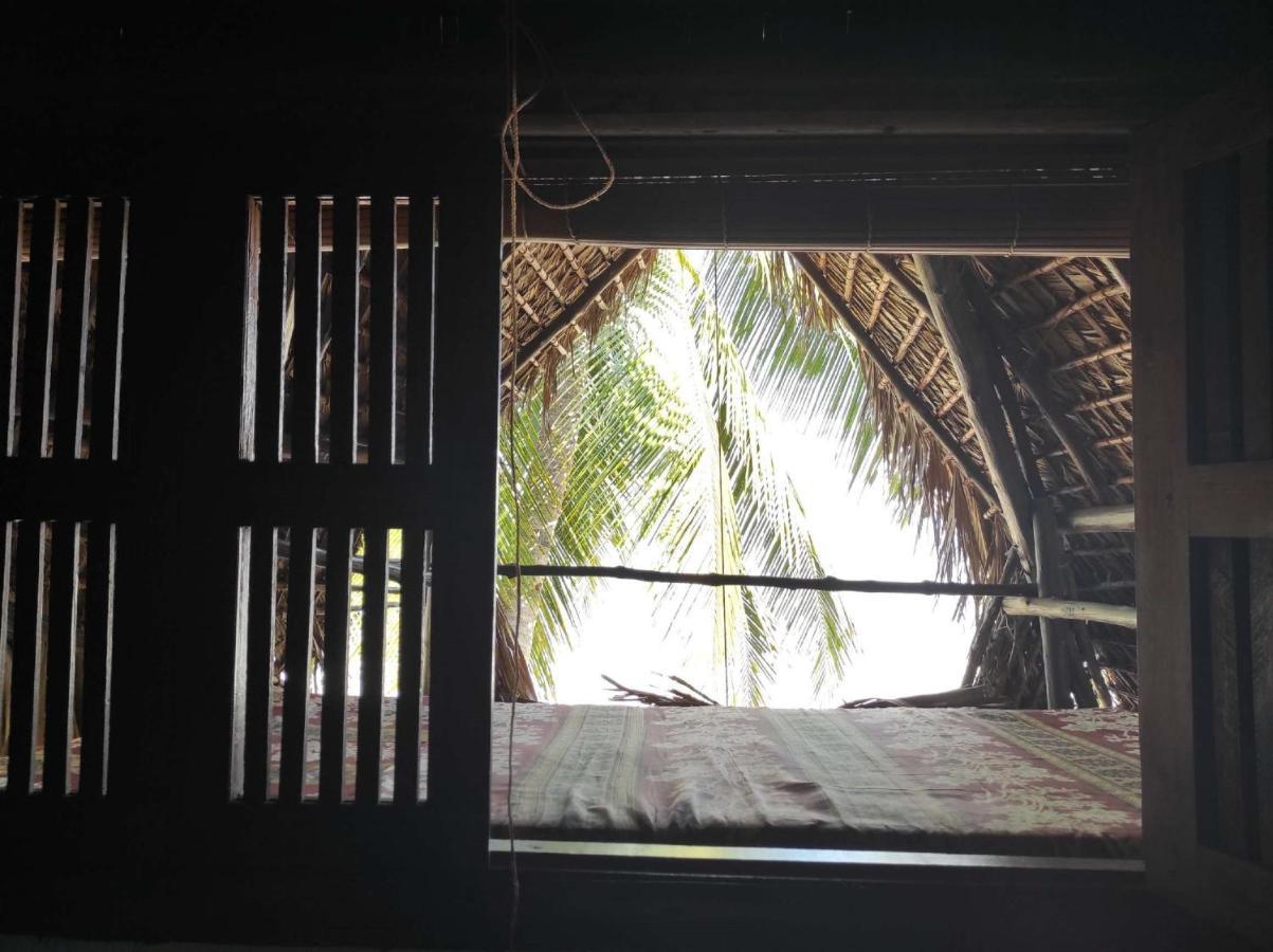 Villa Valiha Lodge Madirokely  Esterno foto