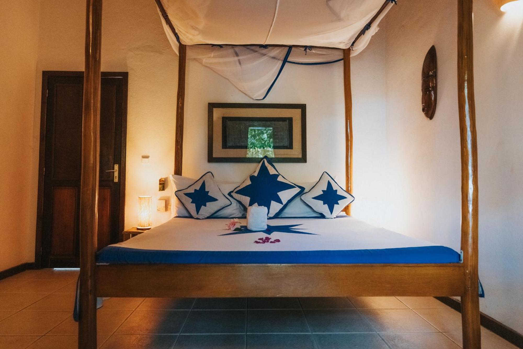 Villa Valiha Lodge Madirokely  Esterno foto