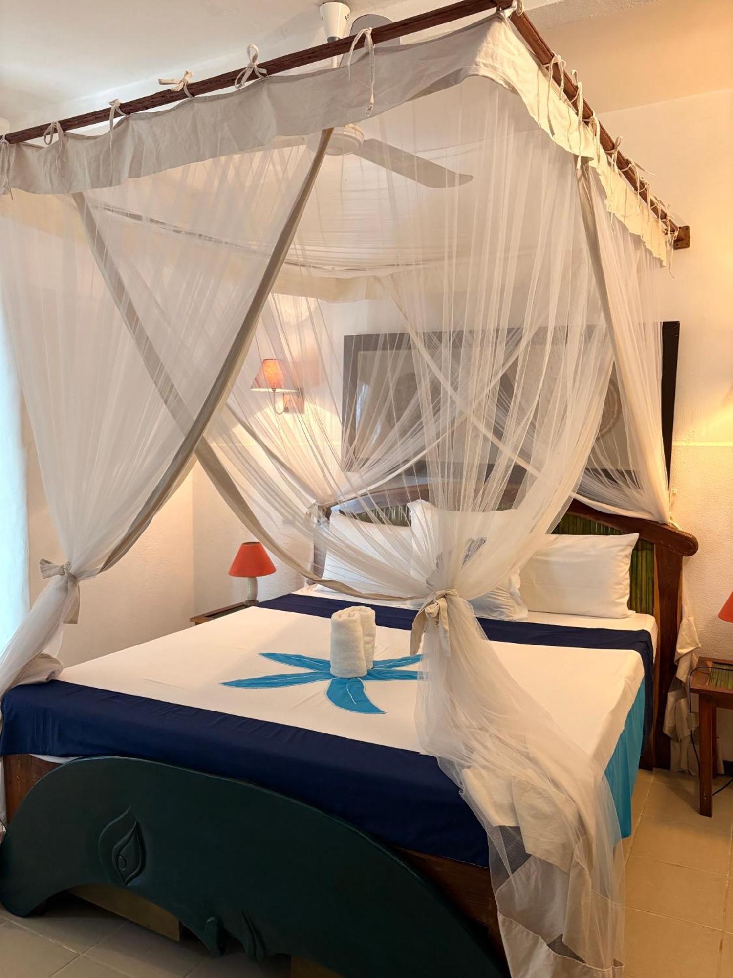 Villa Valiha Lodge Madirokely  Esterno foto